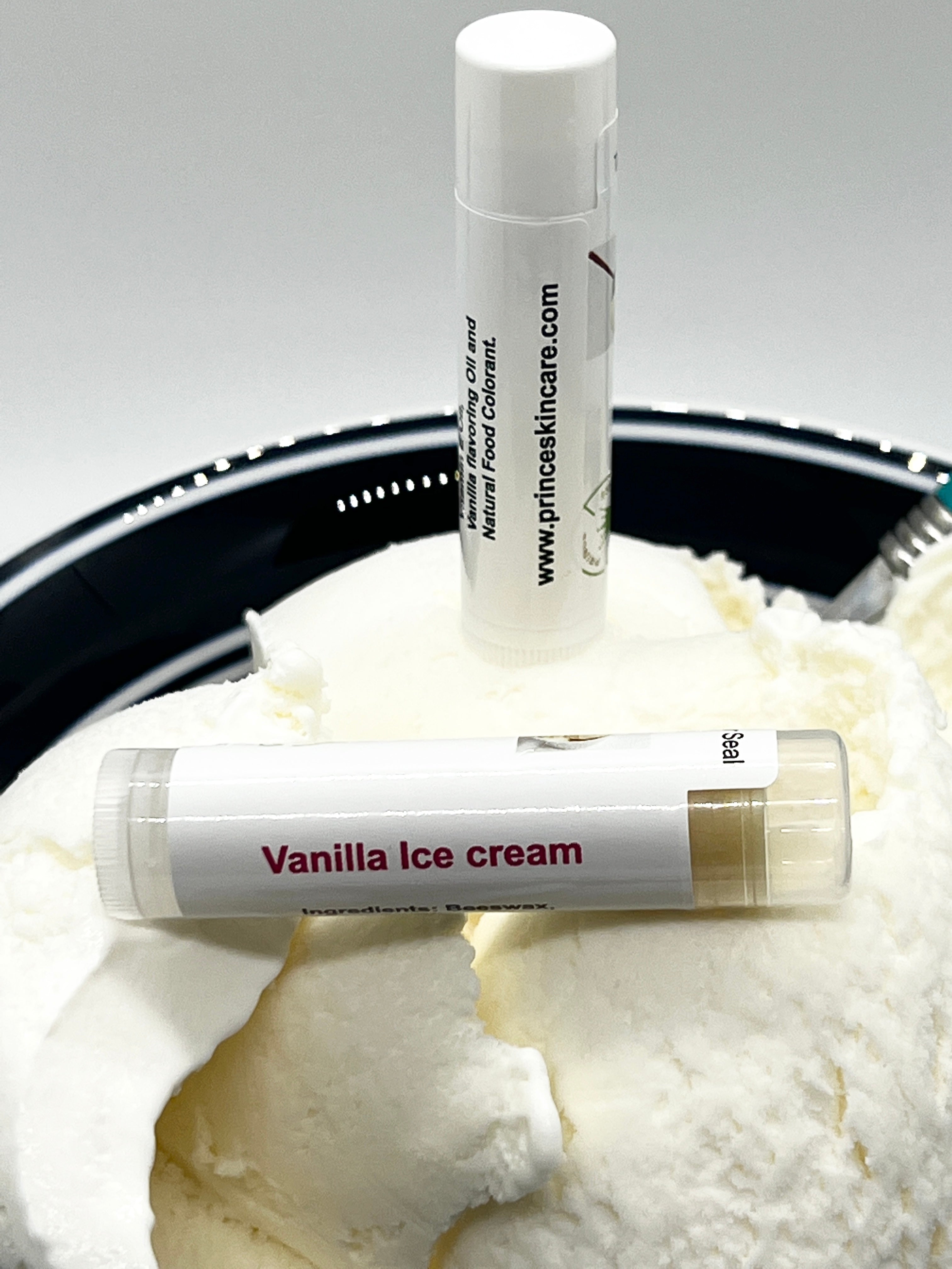 VANILLA ICE CREAM LIP BALM